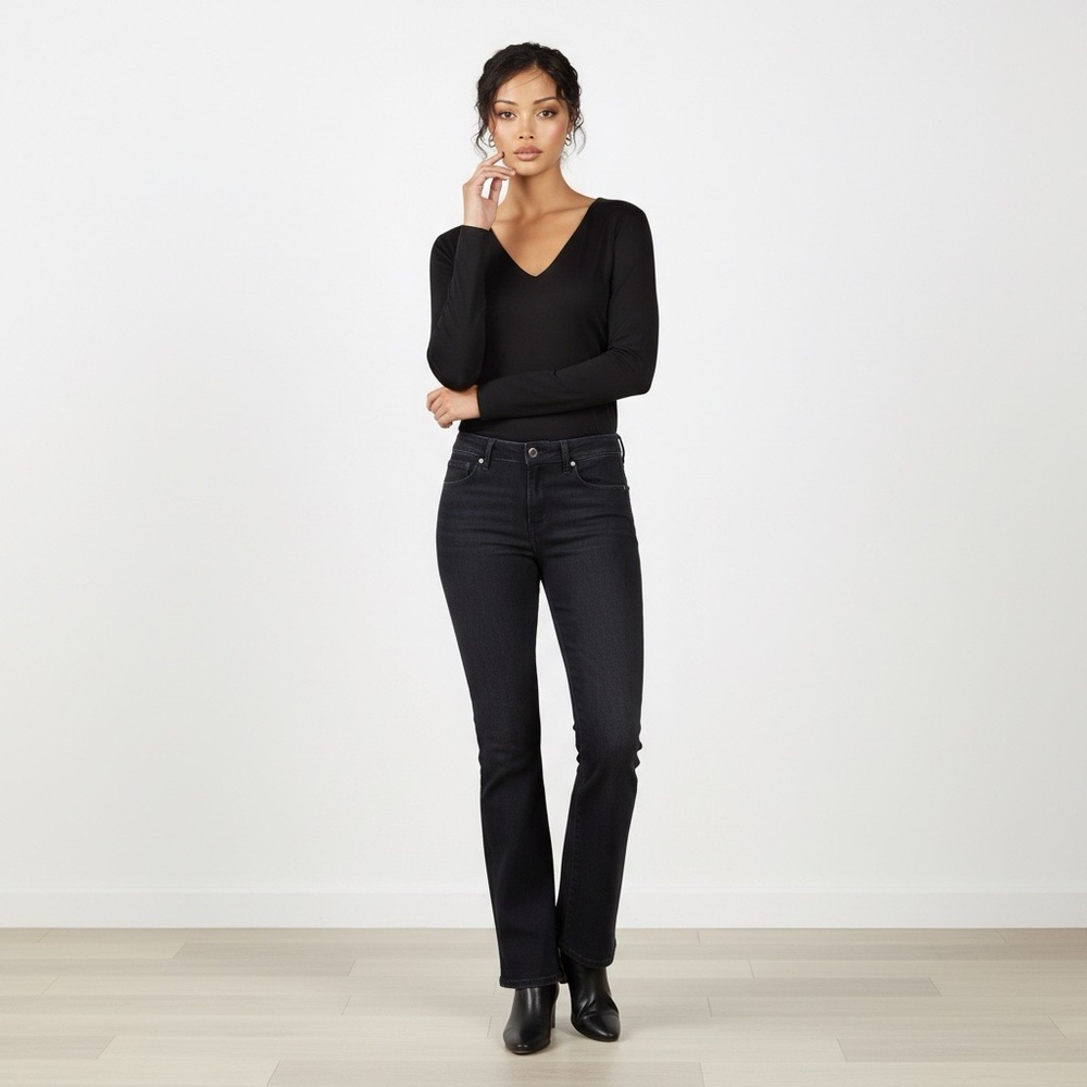 L'AGENCE Dark Indigo Boot Cut Jeans designer, stretchy, soft, super flattering
